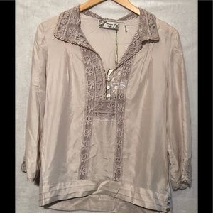 Glam Vintage Soul 3/4 sleeve blouse